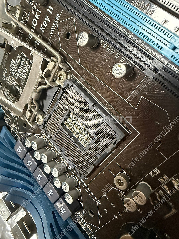 3rsys 케이스 + P8H67 + 650w 파워--5