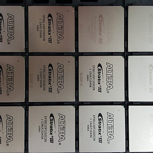 ALTERA FPGA STRATIX3 EP3SL110F1152C2N 팝니다.