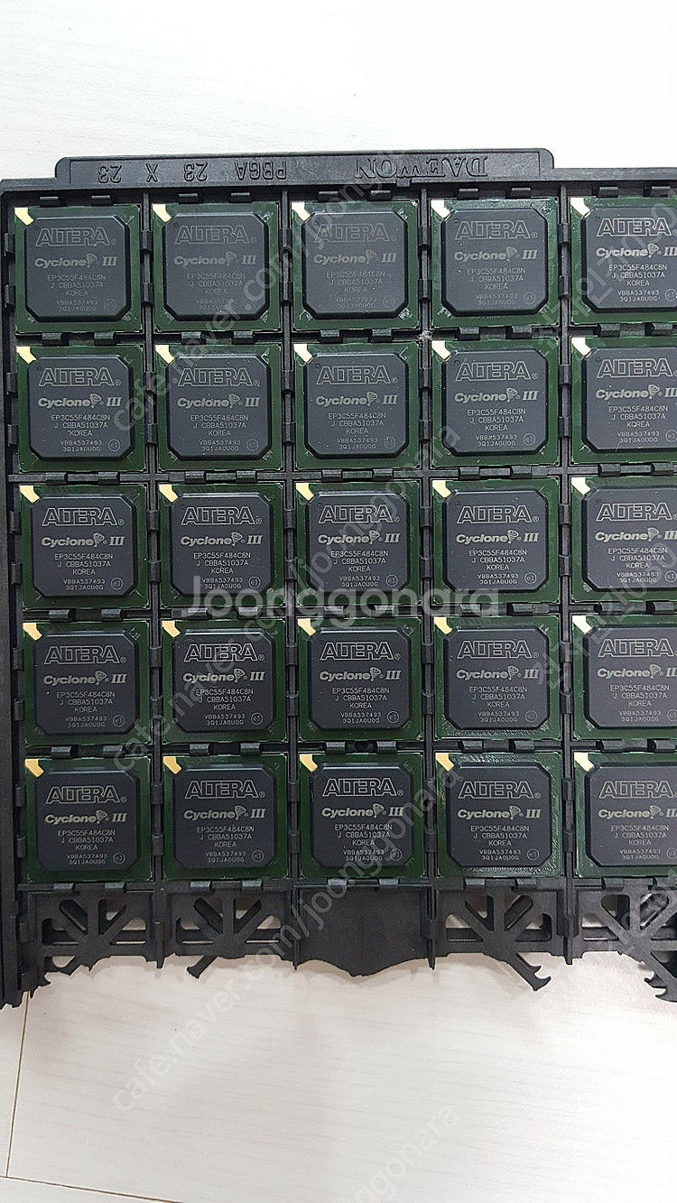 ALTERA(INTEL) Cyclone III FPGA...--0