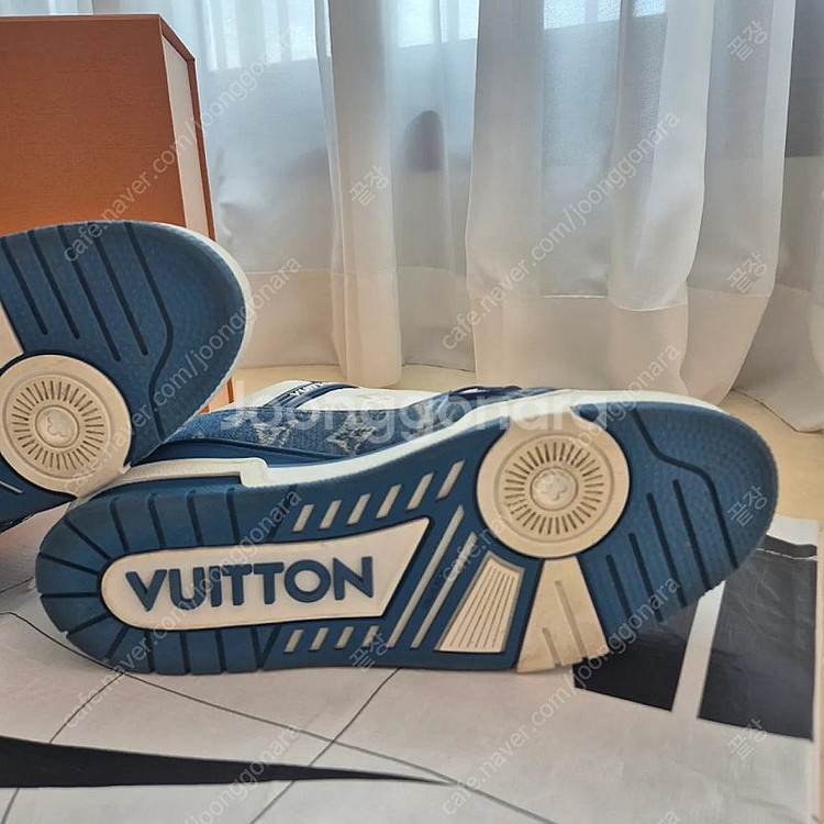 루이비통 트레이너 8.5 275사이즈--3