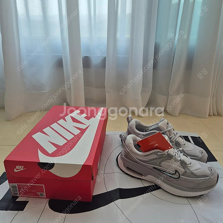 나이키 에어맥스블리스 245사이즈 새상품--1