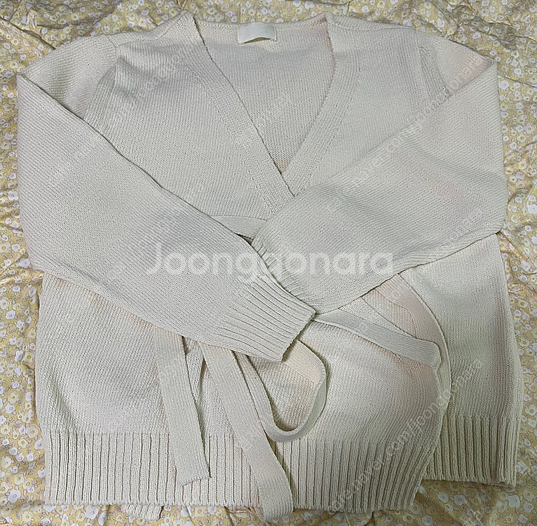 (새옷정리)오어 Amelia Wrap Knit Ecru--3