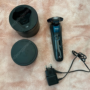 Phlips SkinIQ 5000 면도기