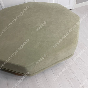 헷세드 육각 스툴 플로리아 샌디그레이