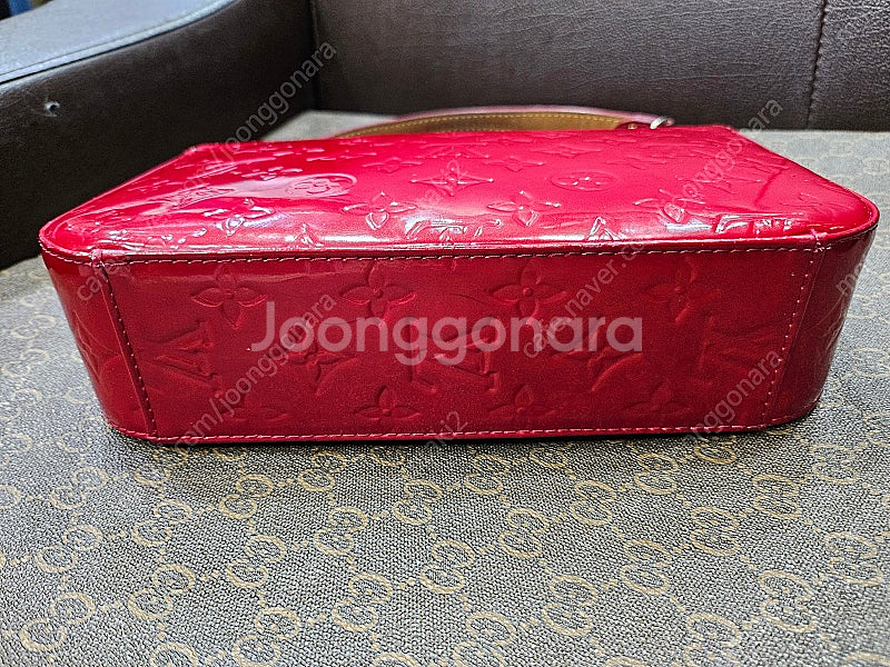 루이비통 베르니 드라이브 숄더백--5