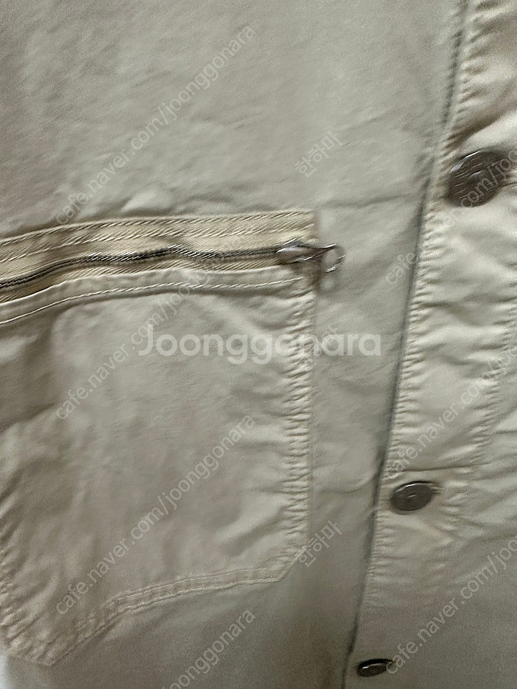 스톤아일랜드 24FW 반팔오버셔츠 베이지 XXL 판매합니다--4