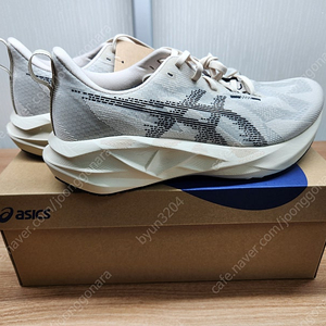 (새상품)아식스 노바블라스트5 오트밀 280