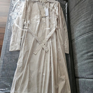 아떼바네사브루노 원피스 판매해요 가격내림