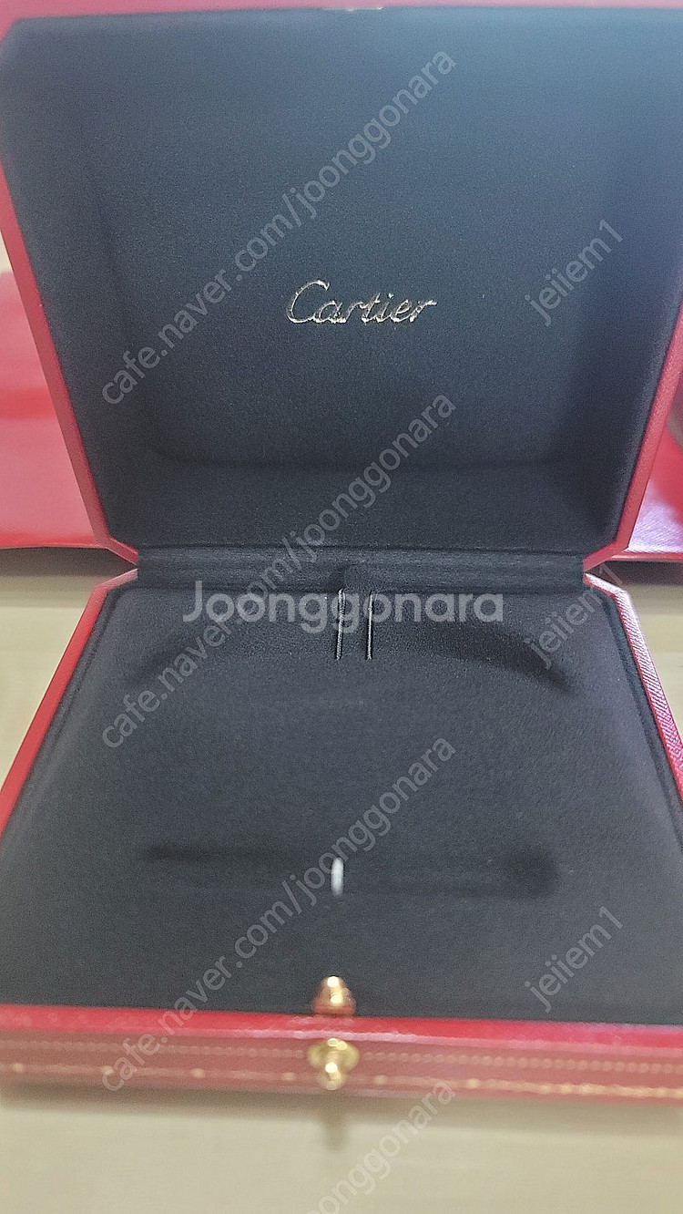 까르띠에 러브 팔찌 케이스 정품,택포--1