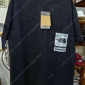 노스페이스 슈프림 콜라보 반팔 블랙