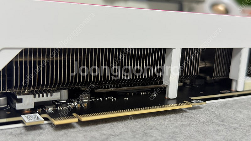 [풀박스] COLORFUL iGame 지포스 RTX 5...--4