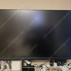 LG 32gs75q