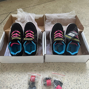 롤러슈즈 230 핑크 두켤레일괄(택포)