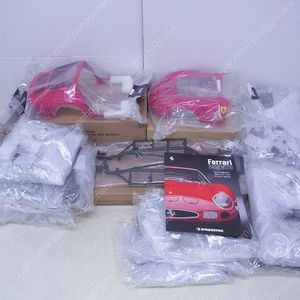 데아고스티니 1/8 Farrari 250 GTO 페라리 1000점 미조립 한정판 판매 합니다.