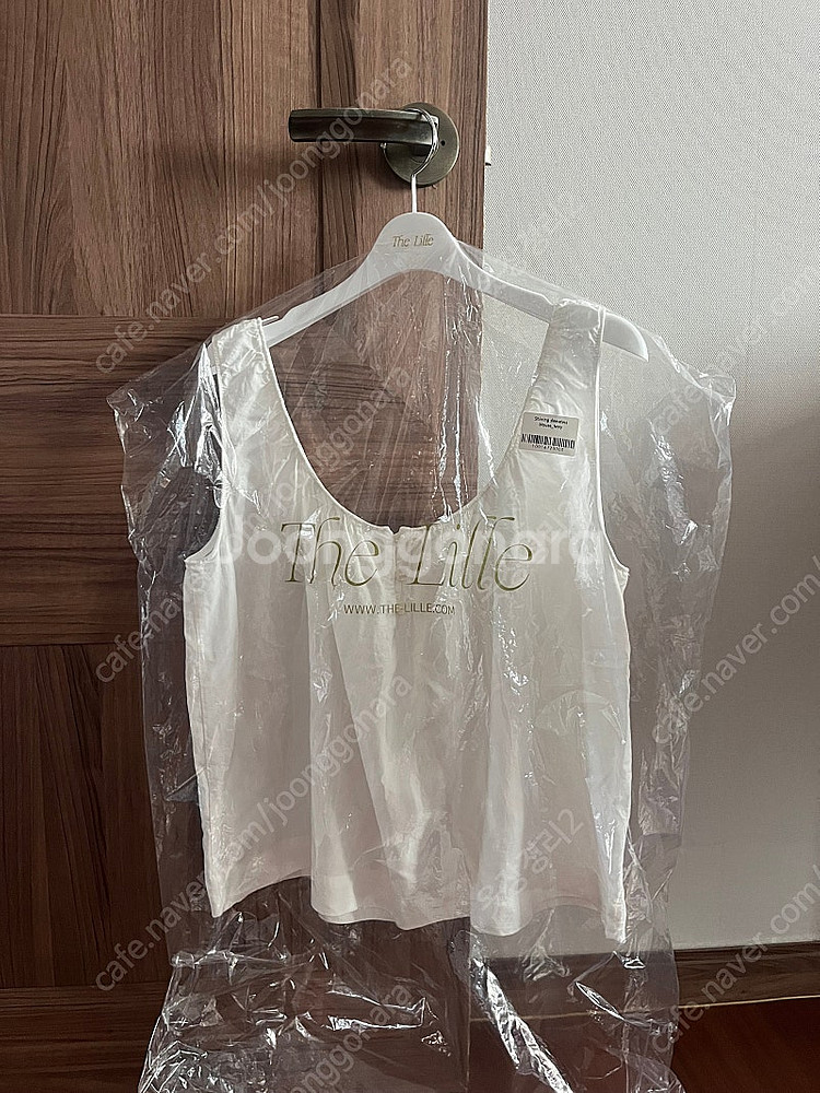 더릴 Shirring sleeveless blouse_...--3