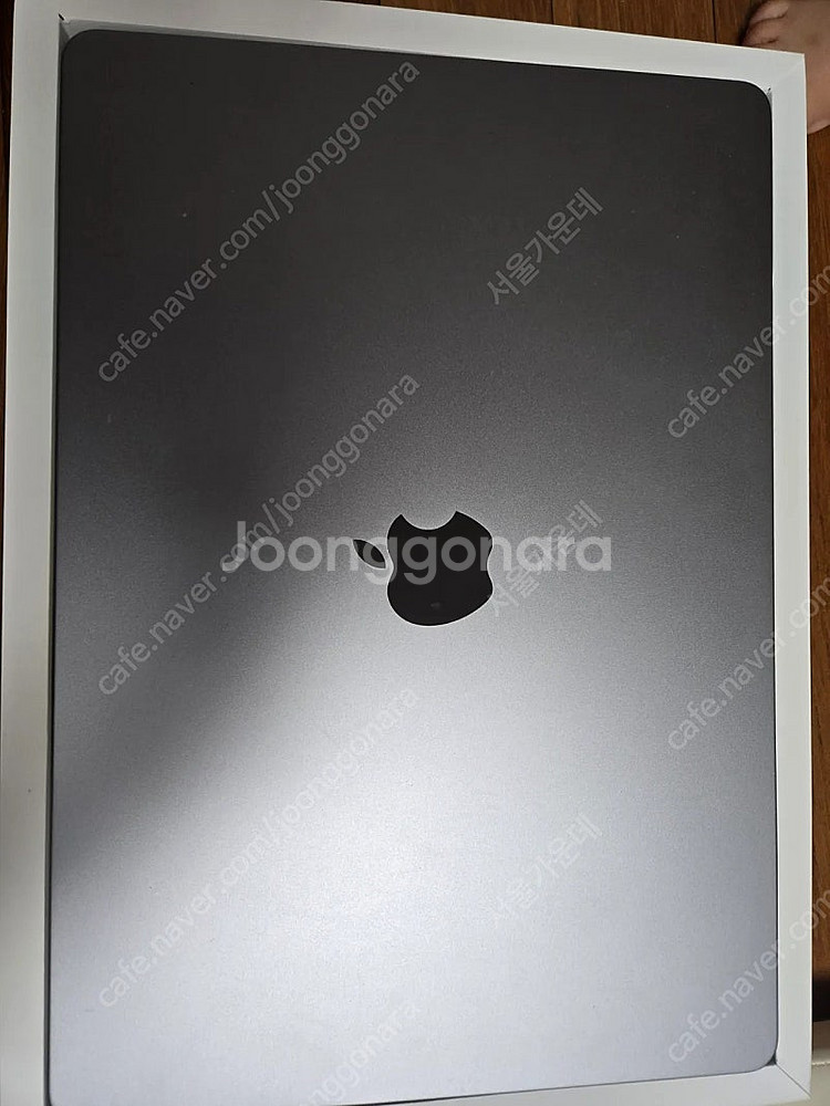 맥북에어 15 M2 8GB 256GB--1