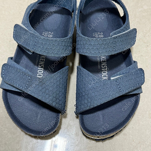 버켄스탁 180