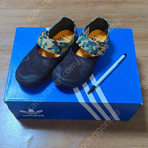 (키즈,아동 170-180) 뉴발란스 키즈 샌들, 아동 아쿠아 슈즈 New Balance 워터파크 수영 야영 /택포1.5