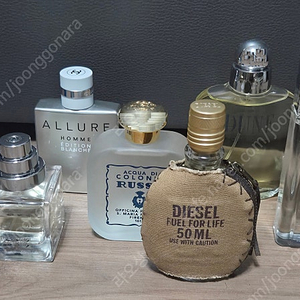 디올 옴므 듄. 하이어 / 산타 마리아 노벨라 루사 / TDC 베르가못 / 샤넬 옴므 블랑쉐 / 아쿠아 디 파르마 피코 아말피 / 에르메스 오스망뜨 유난 / 디젤 퓨어 포 라이프