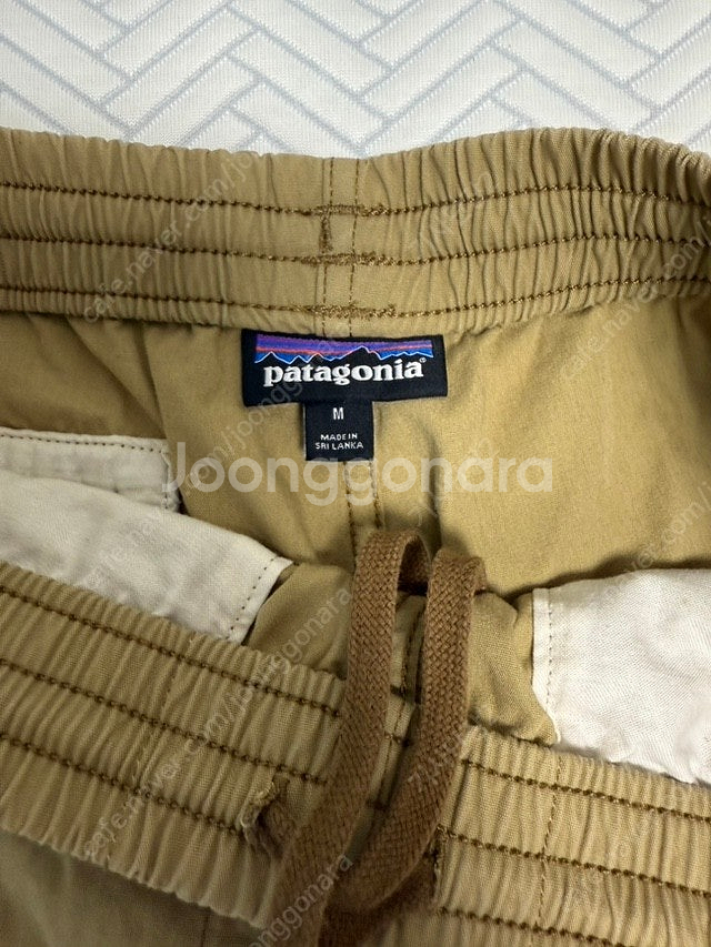 파타고니아 펀호거즈(m) 반바지 팝니다--2