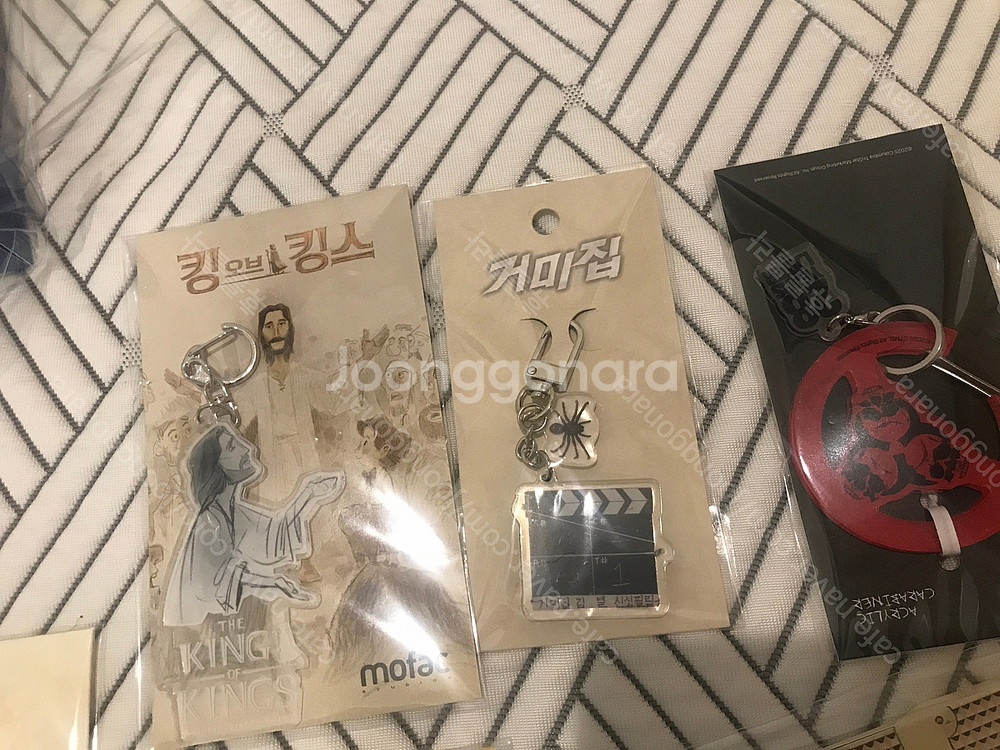 슈퍼맨 웰컴 팩 배지 킹스오브킹스 28년후 거미집 키링...--3