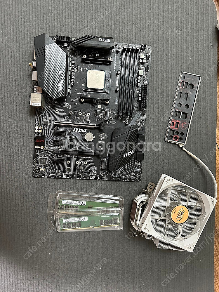 라이젠 5600 + 450메인보드 + ram 8g x2 택포18에 판매합니다--2