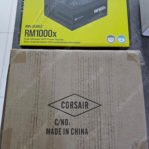 커세어 RM1000x ATX 3.1 파워 새제품 판매합