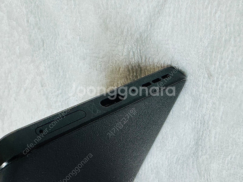 모토로라 엣지 40 블랙 판매합니다.--3