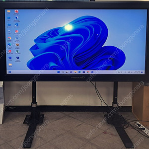 대형TV 텔레비전 겸용 초대형모니터, 삼성 LCD패널 75인치, 컴버스테크 제조, 홈시어터 상태 굿 ==> 50만