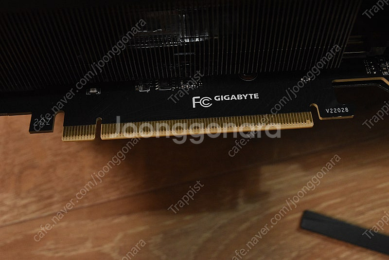 GIGABYTE 지포스 RTX 4090 GAMING O...--5
