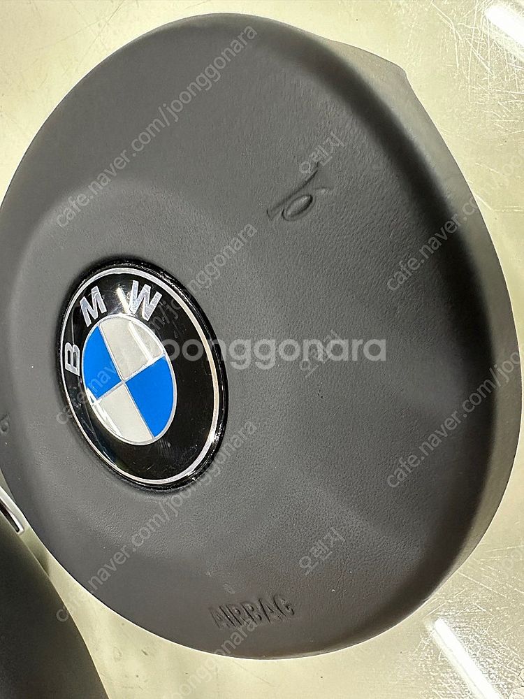 BMW f10 정품 m핸들(에어백,열선,진동) 풀옵 팝...--1