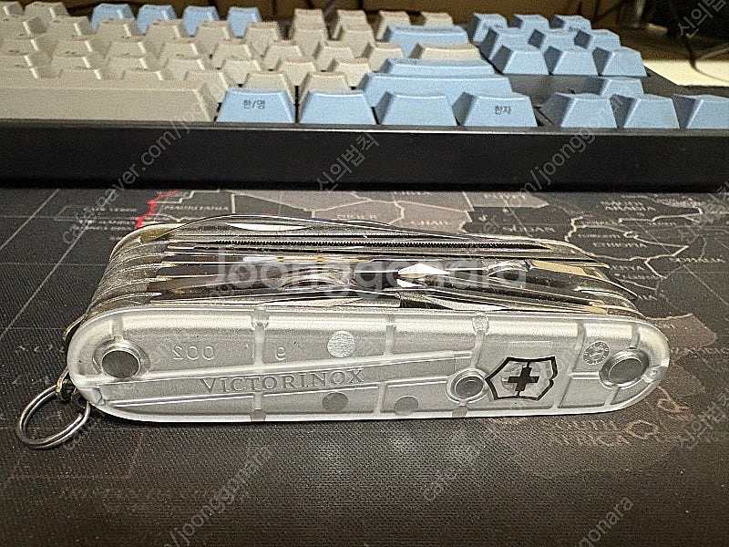 빅토리녹스 스위스챔프 실버텍 91mm--0