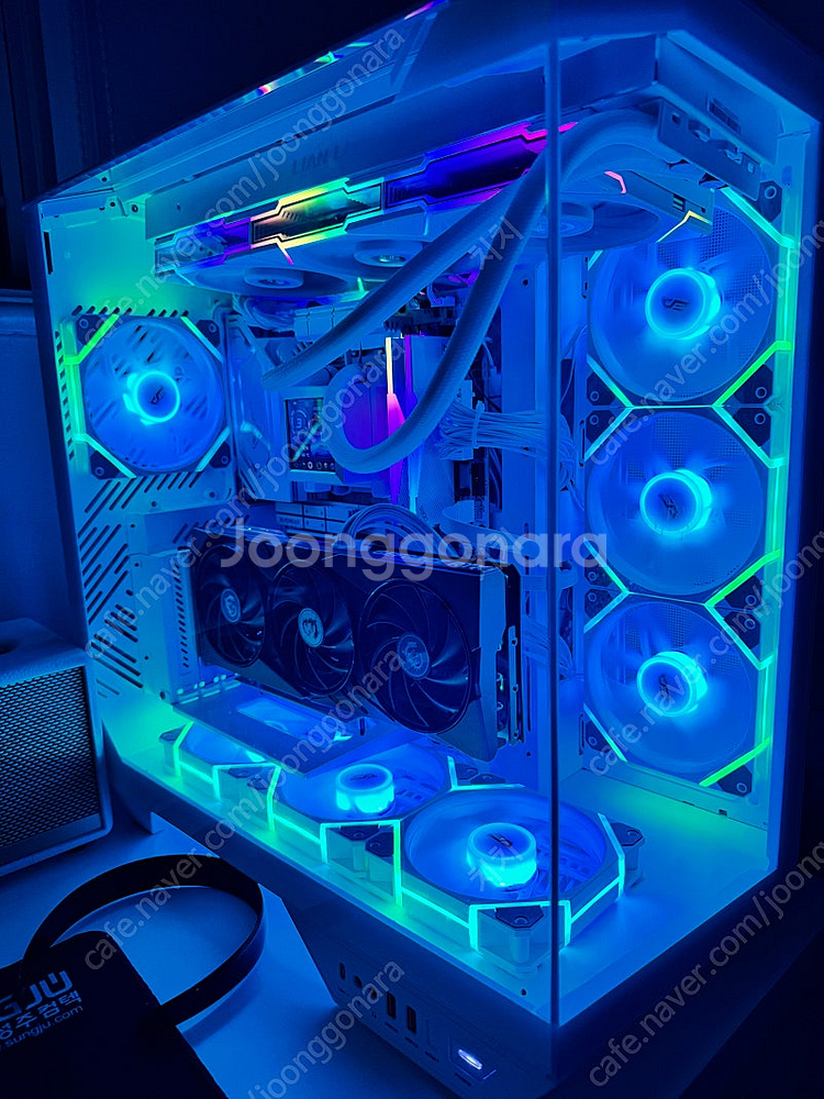 msi RTX 4070 super 그래픽카드 판매--1