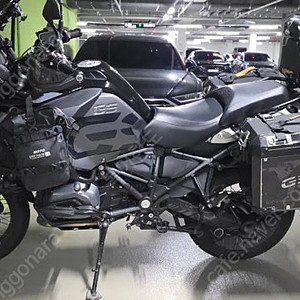 R1200gsa