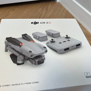 DJI AIR2S 에어2S 플라이 모어 콤보