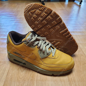 나이키 된장 에어맥스90 윈터 PRM 280 판매