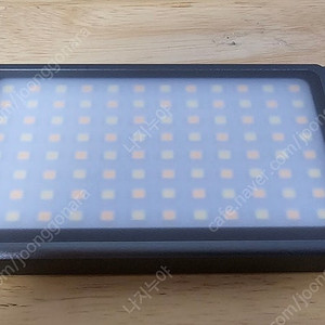 썬웨이포토 FL-96 LED 조명 판매합니다.