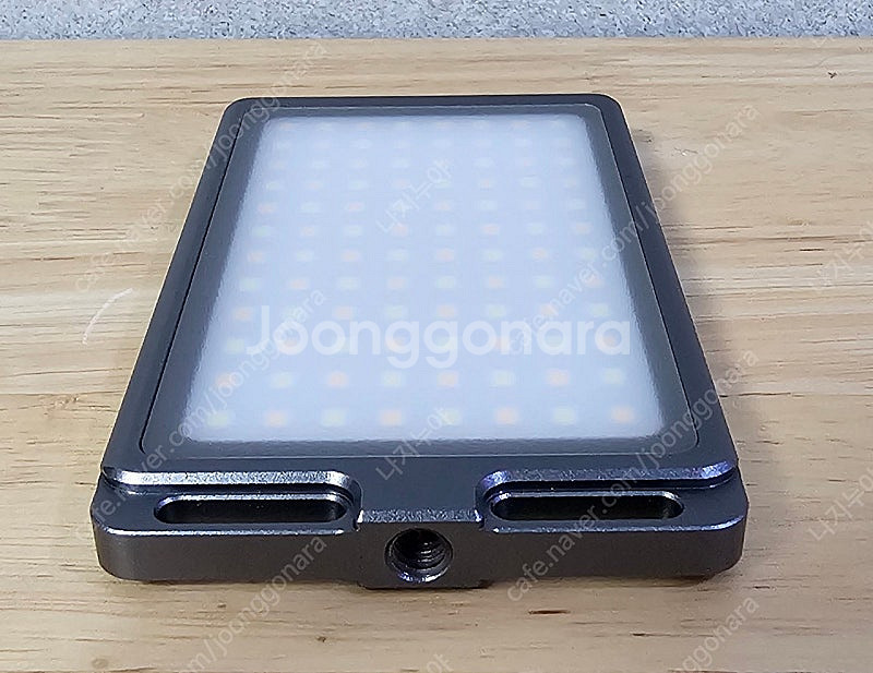 썬웨이포토 FL-96 LED 조명 판매합니다.--2