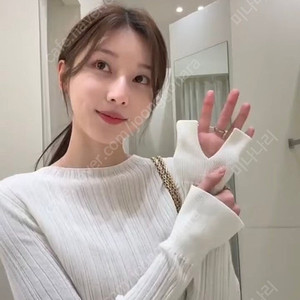 sie 시에 오브 슬릿 모크넥 니트 크림 s