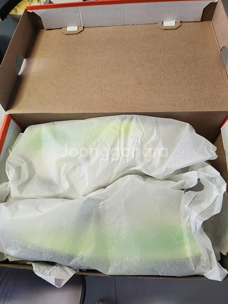 (새상품) 나이키 보메로18 230--0