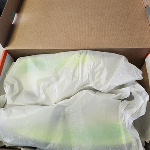 (새상품) 나이키 보메로18 230