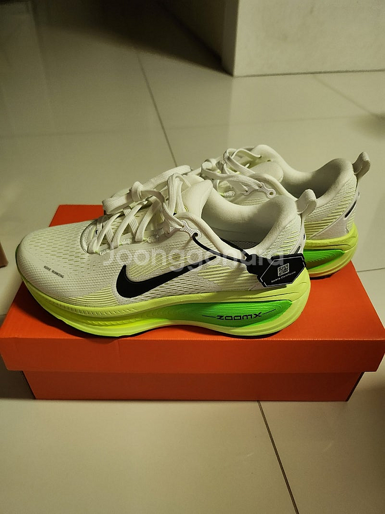 (새상품) 나이키 보메로18 230--2