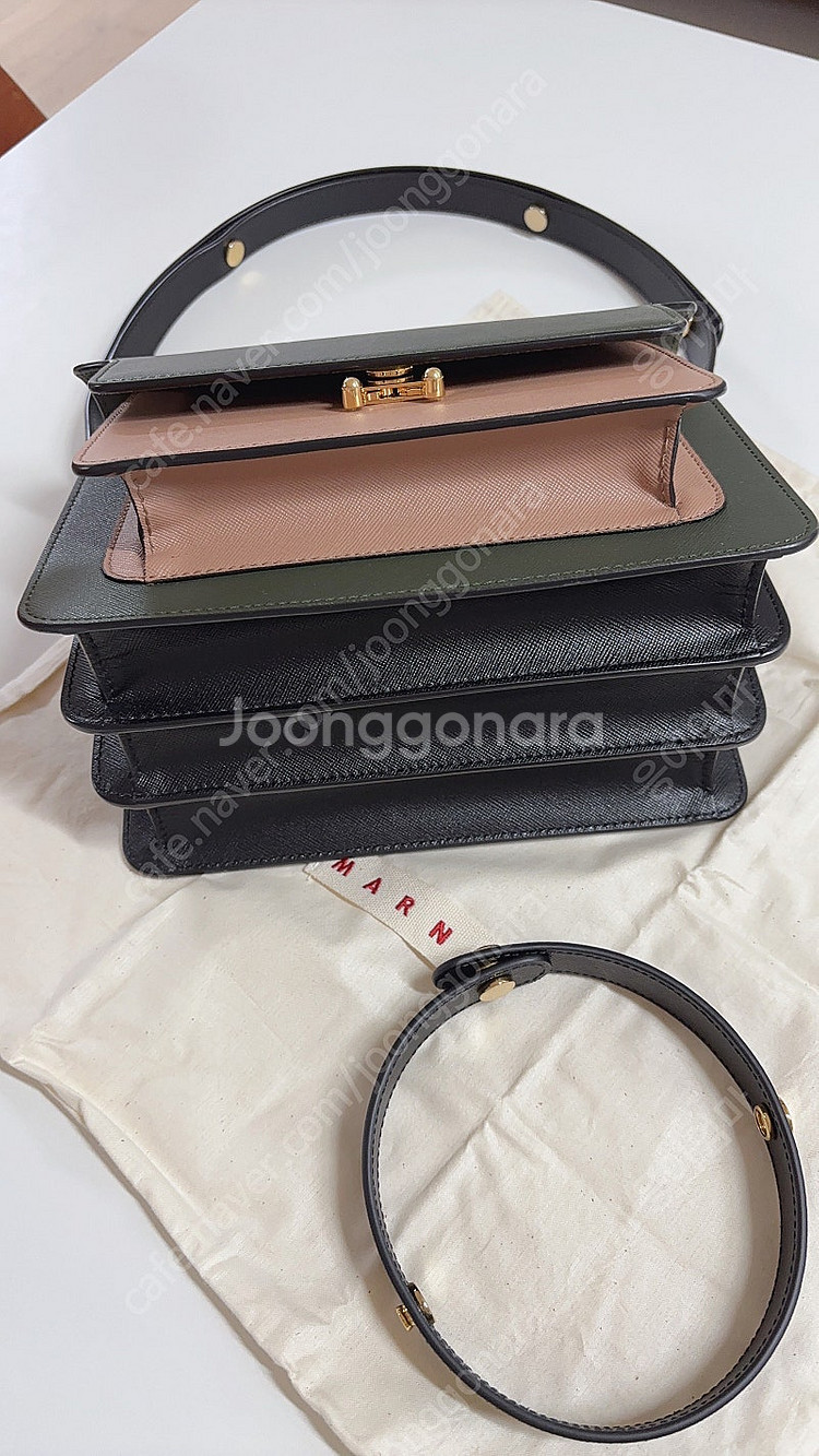 <목동현대백화점 구매> 마르니 트렁크백 사피아노 미디움...--3
