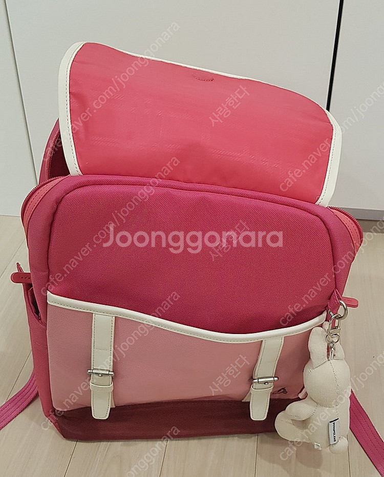 빈폴 초등학생 책가방 팝니다--9