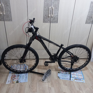 mtb 자전거 알톤 샌드스톤4.0 22년식 데오레30단 미사용신품