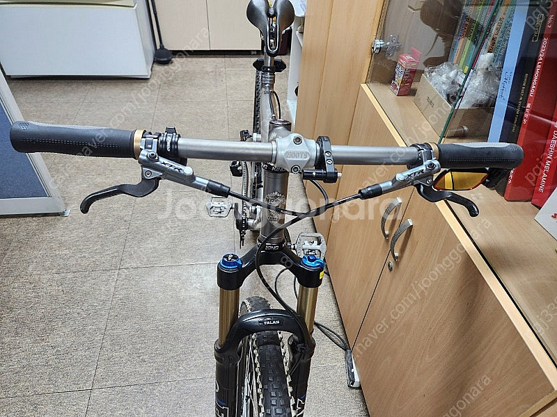 무츠 스무디 티타늄 풀샥 자전거--1