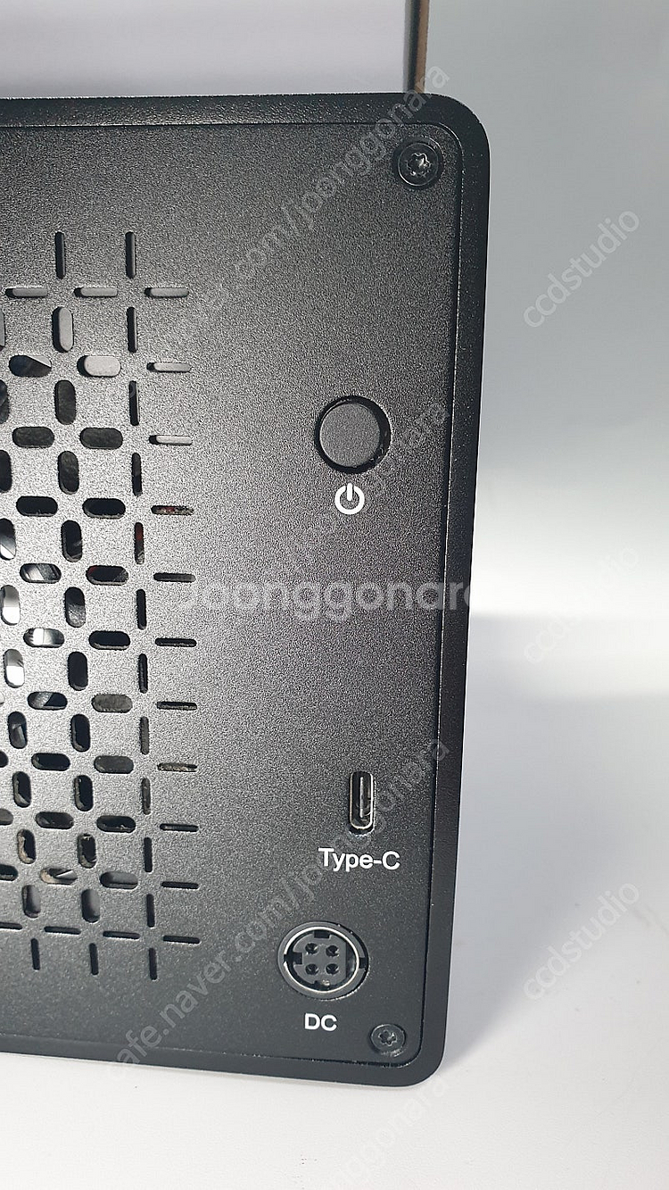 오리코 8베이 USB3.0/Type-C 디스크 스테이션--7