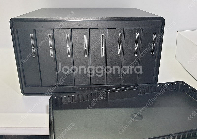 오리코 8베이 USB3.0/Type-C 디스크 스테이션--8