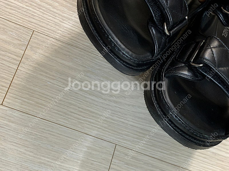 샤넬 벨크로 샌들--3