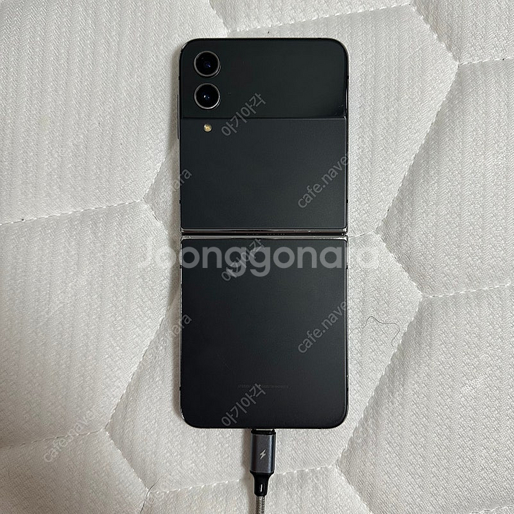 갤럭시 Z플립 4 블랙 256GB--3